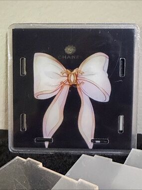 Pen Holder